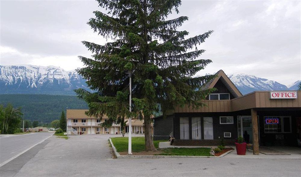 Selkirk Inn Golden Exterior foto